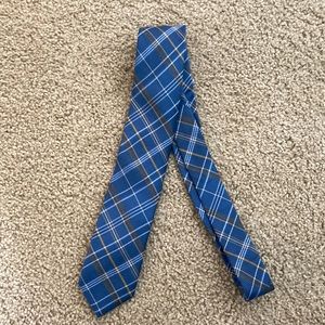 Black Lapel Blue and Mustard Tie